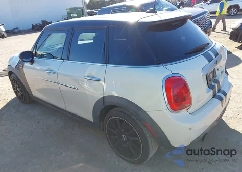 2015 Mini Hardtop Cooper from USA, damaged, VIN WMWXS5C54FT833589